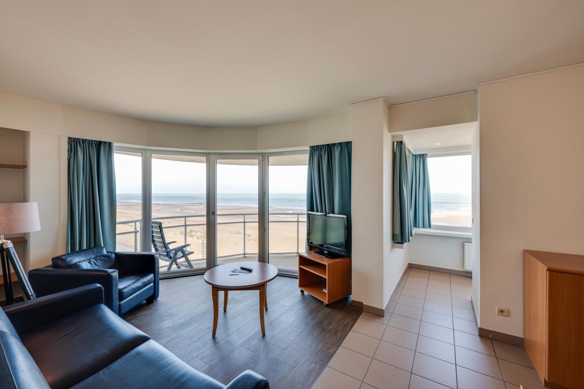 Vayamundo Oostende - Apartments Экстерьер фото